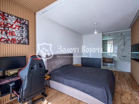 квартира за адресою Зарічна вул., 6
