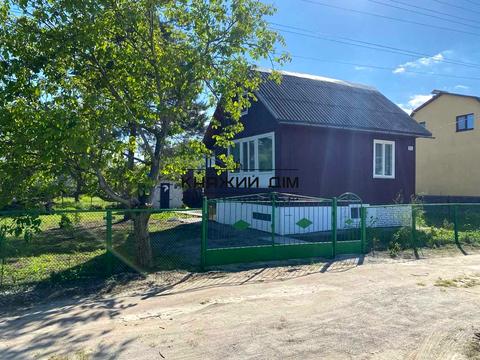 будинок за адресою с. Гнідин, вишнева, 35а