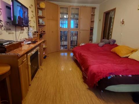 квартира за адресою Олексія Вадатурського вул. (Маршала Малиновського), 71