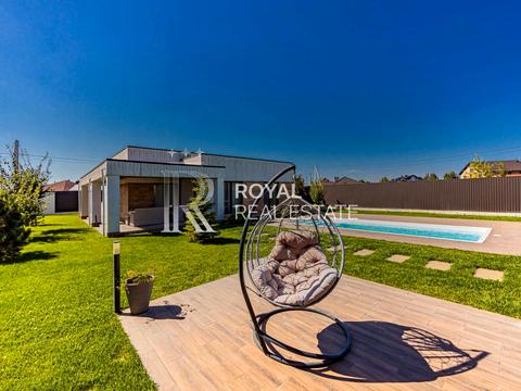 дом по адресу горіхова