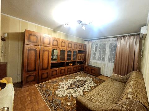 квартира по адресу Червоной Калины просп. (Владимира Маяковского), 24