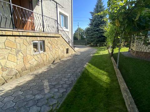 квартира по адресу Ивана Франко ул., 1