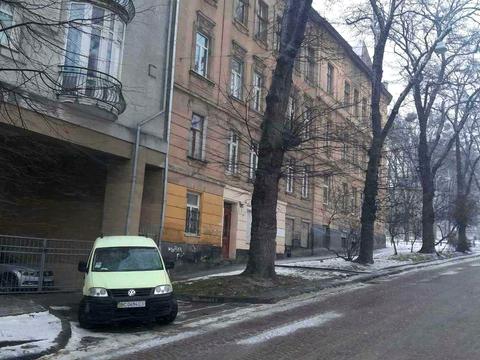 квартира за адресою Тараса Бобанича "Хаммера" вул., 2