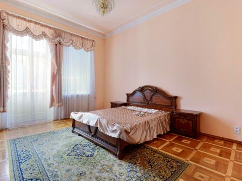 квартира за адресою Героїв Майдану, 6
