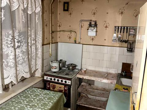 квартира за адресою Дніпровська вул., 8