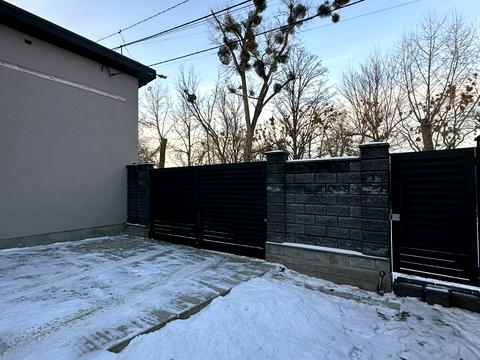 дом по адресу Бурштинова