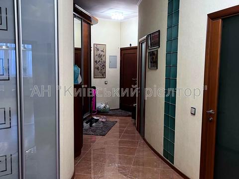 квартира за адресою Євгена Коновальця вул. (Щорса), 36-Б