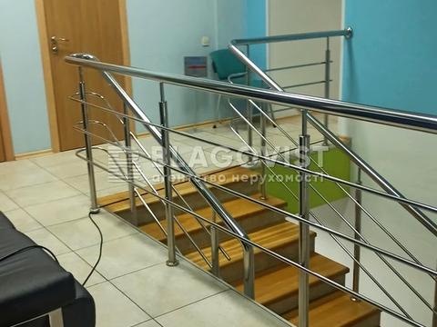 коммерческая по адресу Почайнинская ул., 70