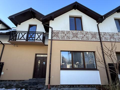 будинок за адресою Івана Франка вул., 1