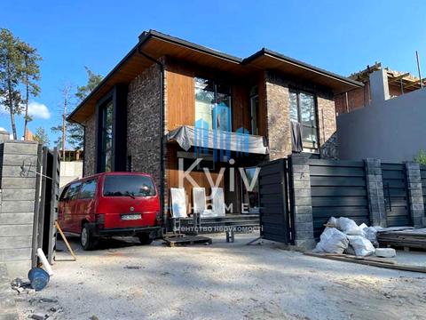 будинок за адресою вул. Урядова