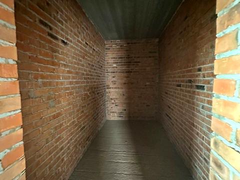 будинок за адресою Миколи Вінграновського вул. (1 Травня)