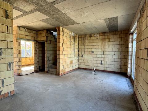 будинок за адресою Віктора Макогона вул.