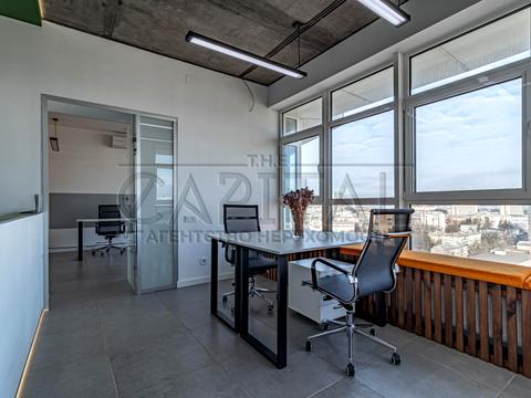 комерційна за адресою вул. Кловський узвіз, 7