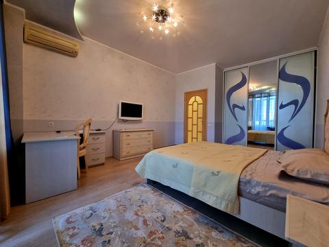 квартира по адресу Жилянская ул., 59