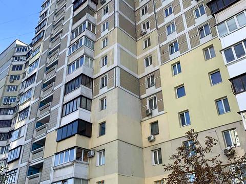 квартира по адресу Ревуцкого ул., 44