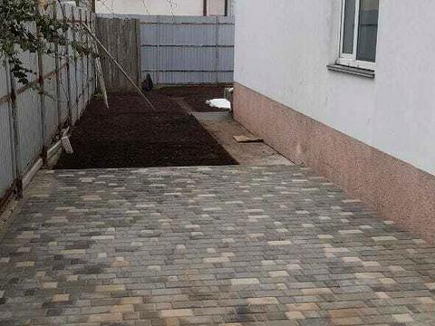 будинок за адресою Лабораторна вул.