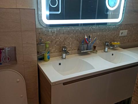 квартира за адресою Новодарницька вул., 3/15