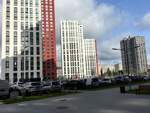 квартира по адресу Олександра Олеся ул., 10