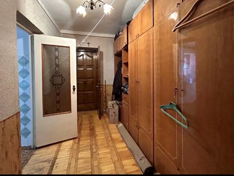 квартира за адресою Родини Барвінських вул., 18