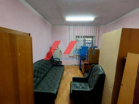 комерційна за адресою Леся Курбаса просп., 18-Г