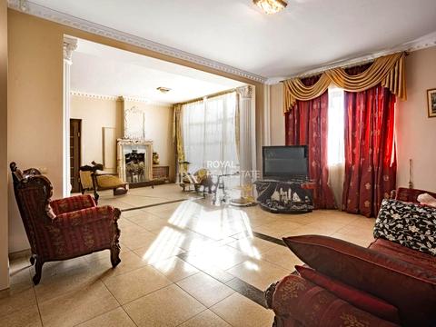 будинок за адресою Соборна вул., 10
