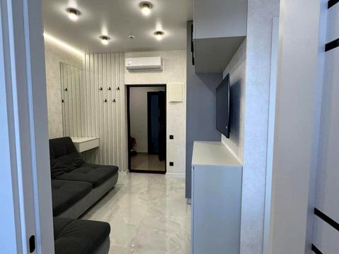 квартира за адресою Краснова вул., 1