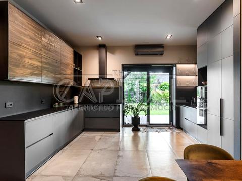 дом по адресу с. Гнедин, Центральная ул.