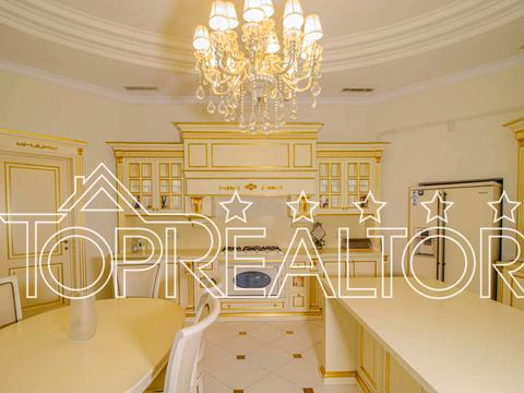 будинок за адресою Батумська вул., 4