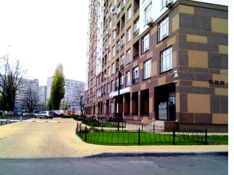 комерційна за адресою Ованеса Туманяна вул., 3