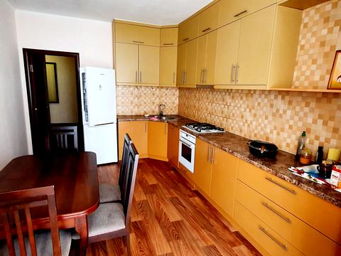 квартира за адресою Зарічанська вул., 11