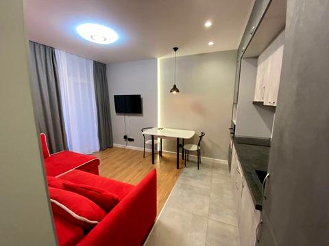 квартира по адресу Салютная ул., 2