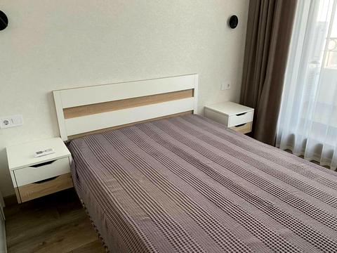 квартира за адресою Дніпровська набережна вул., 16-Г