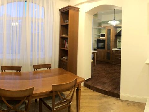 квартира за адресою Мала Житомирська вул., 17