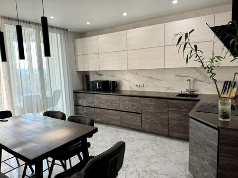 квартира за адресою Київ, Микільсько-Слобідська вул., 8