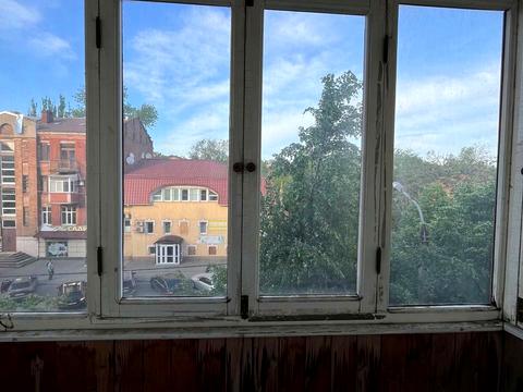квартира за адресою Свято-Миколаївська вул. (Леніна), 62