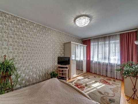 будинок за адресою Космічна вул.