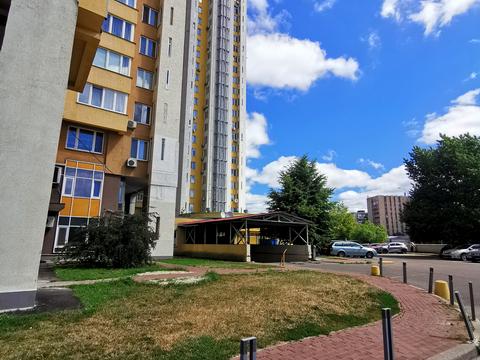паркоместо по адресу Валерия Лобановского просп. (Краснозвездный), 6Є