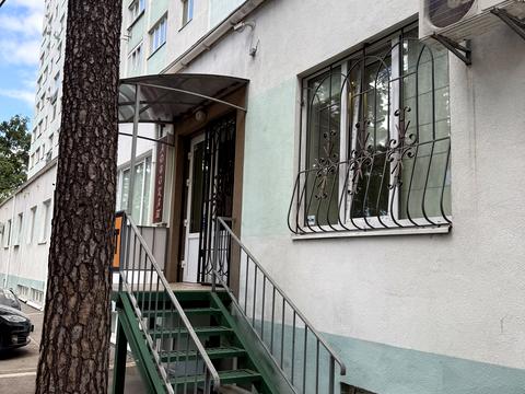 комерційна за адресою Мінеральна, 7е