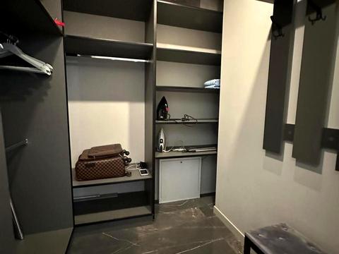 квартира по адресу Пекарская ул., 57