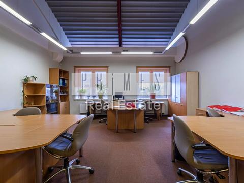 коммерческая по адресу Дегтяревская ул., 33