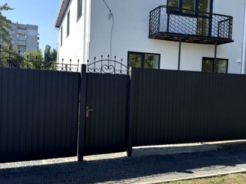 будинок за адресою Надпільна вул., 494