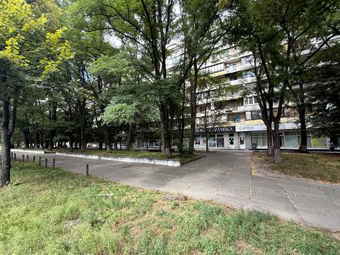 комерційна за адресою Європейського Союзу просп. (Правди), 92