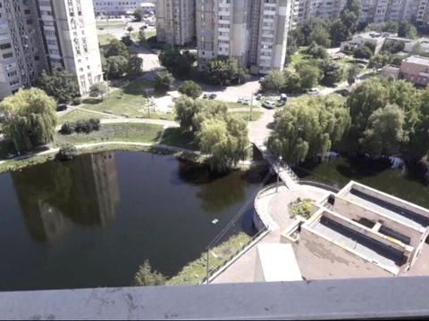 комерційна за адресою Київ, Вахтанга Кікабідзе вул. (Булгакова), 12