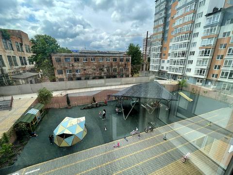 квартира за адресою Андрія Мельника вул., 10