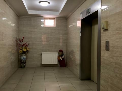 комерційна за адресою Павлівська вул., 17