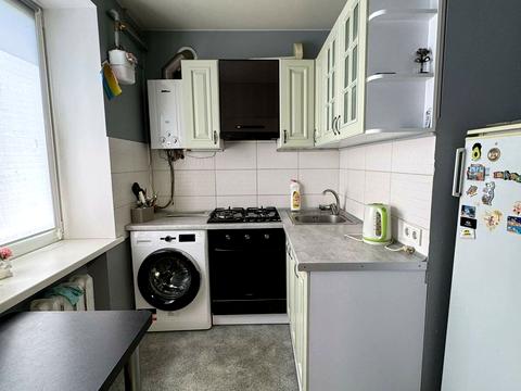 квартира за адресою Будівельників вул., 33