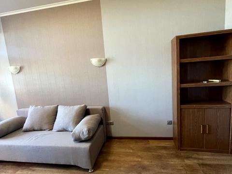 квартира за адресою Сім'ї Кульженків вул. (Петра Дегтяренка), 33