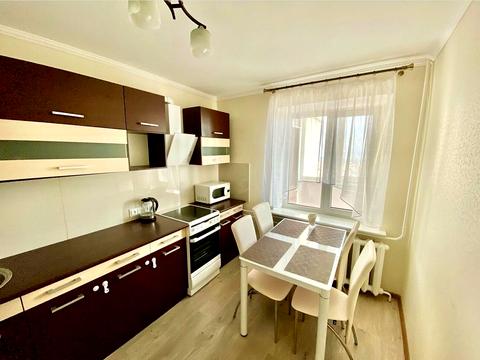 квартира за адресою Архітектора Старова вул., 10