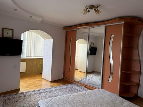 квартира за адресою Володимира Лучаковського вул., 7-А