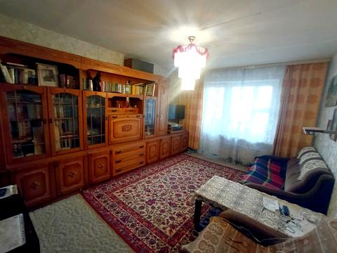 квартира за адресою Автозаводська вул., 93